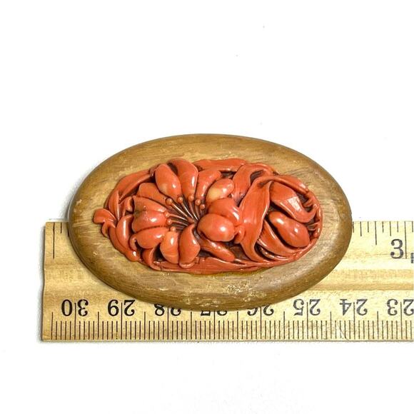 Vintage Brooch Vtg Carved Coral Celluloid Vtg Estate Costume Jewelry AU01 - Picture 4 of 4